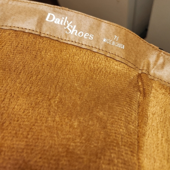 DAILY Leopard Print Boots - Picture 8 of 10